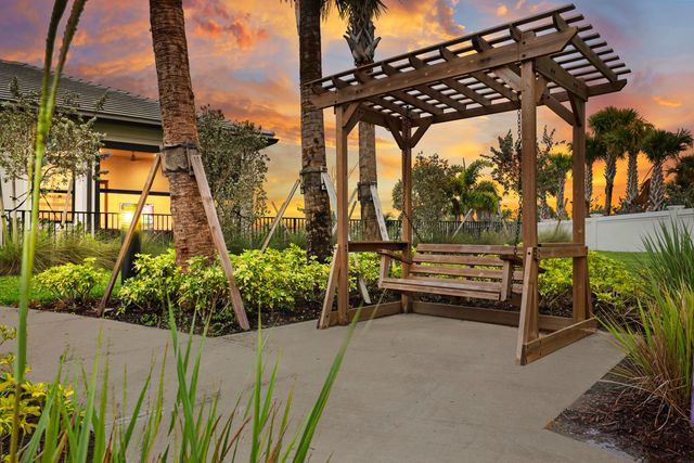 13921 Vivant Drive, Palm Beach Gardens, FL 33412