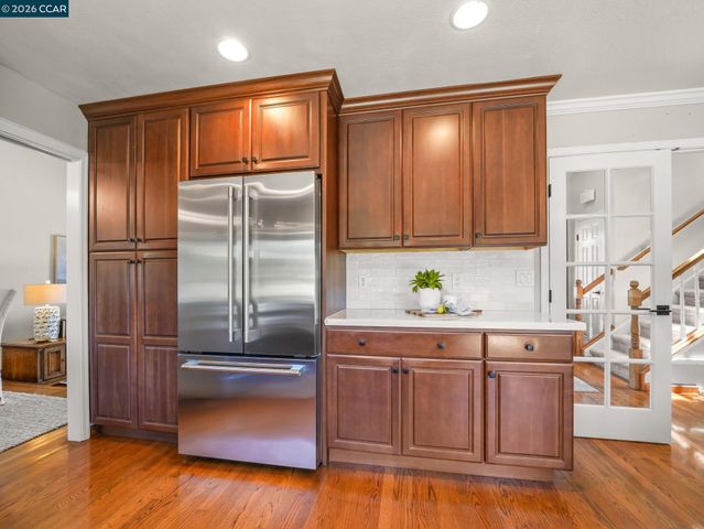19009 Helton St, Castro Valley, CA 94546