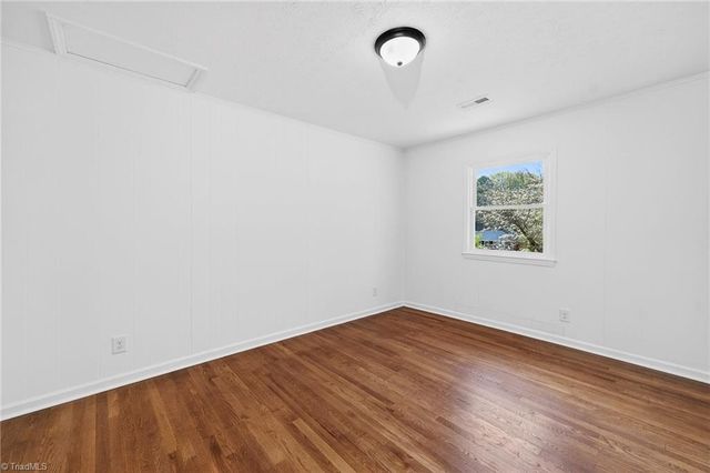 3547 Cherry Lane, Greensboro, NC 27405