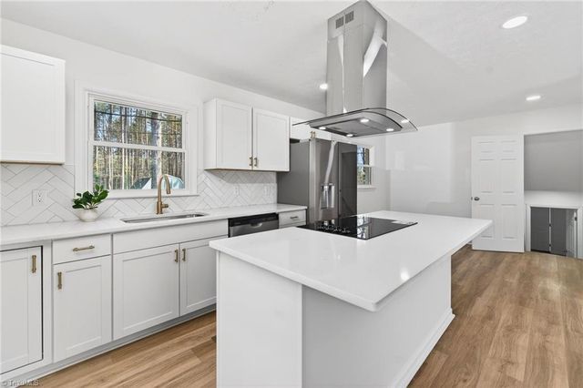 3547 Cherry Lane, Greensboro, NC 27405