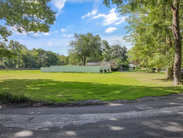 76 Glen Rd, Wantage Twp., NJ 07461