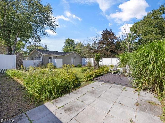 76 Glen Rd, Wantage Twp., NJ 07461