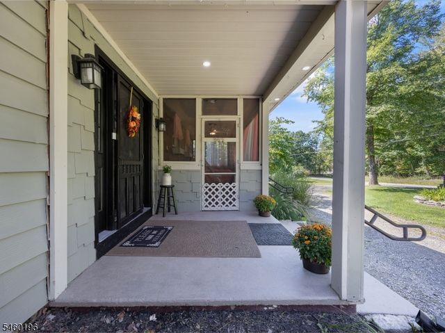 76 Glen Rd, Wantage Twp., NJ 07461