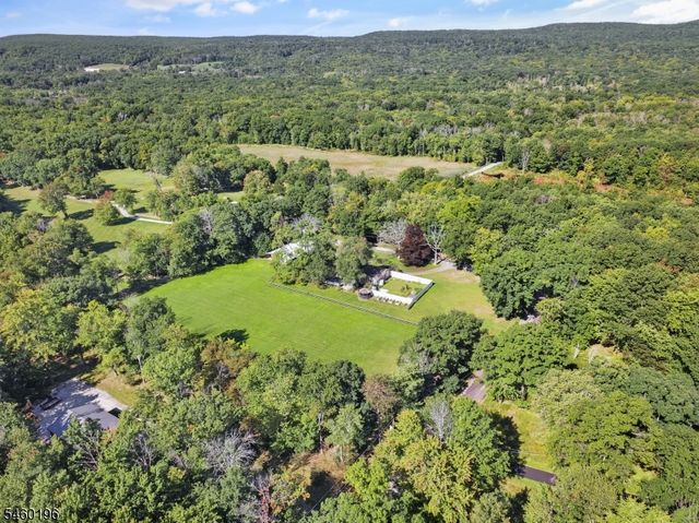 76 Glen Rd, Wantage Twp., NJ 07461