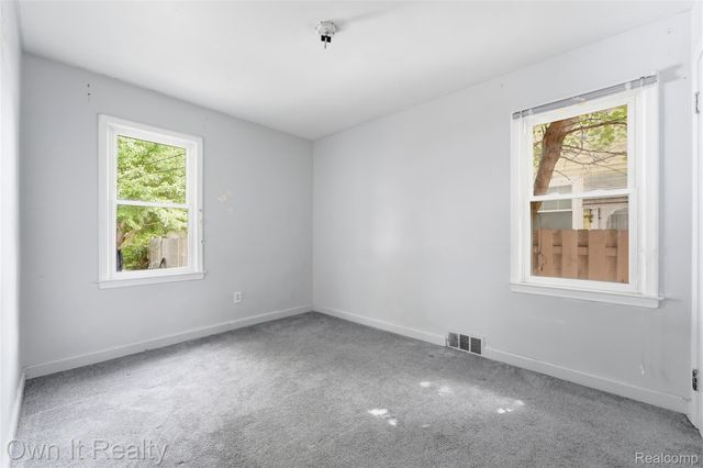3331 Harding Street, Dearborn, MI 48124