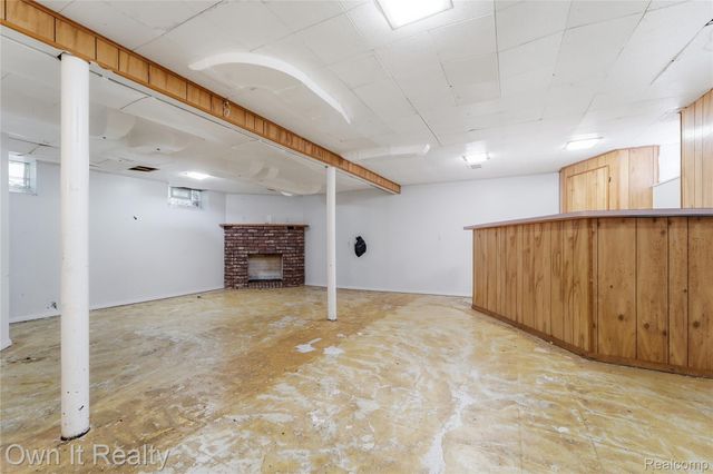 3331 Harding Street, Dearborn, MI 48124