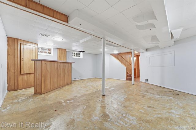 3331 Harding Street, Dearborn, MI 48124