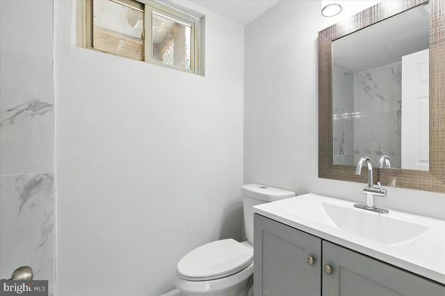 4657 EVANSDALE RD, Woodbridge, VA 22193