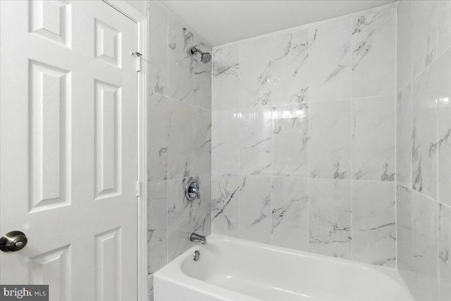 4657 EVANSDALE RD, Woodbridge, VA 22193