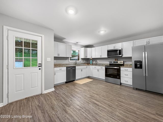 2504 Brownsboro Rd, Louisville, KY 40206