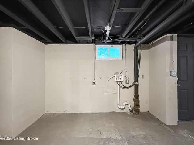 2504 Brownsboro Rd, Louisville, KY 40206