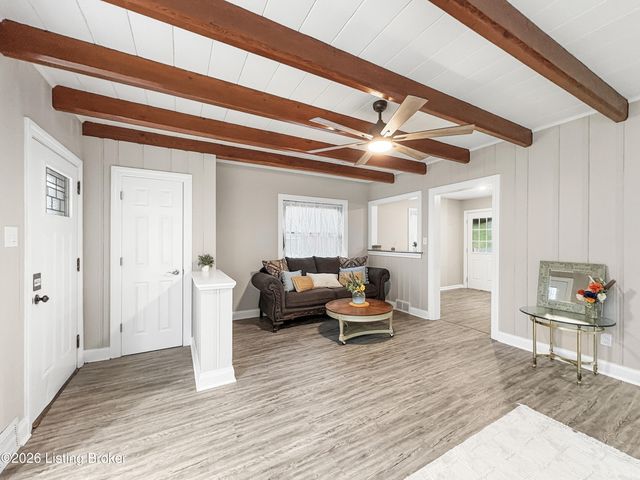 2504 Brownsboro Rd, Louisville, KY 40206