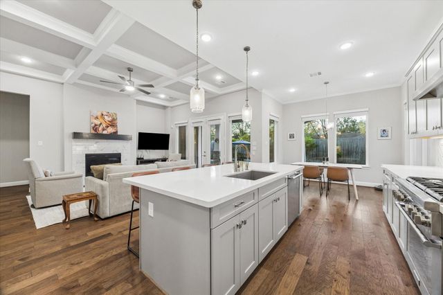 1224 Thornton Road, Houston, TX 77018