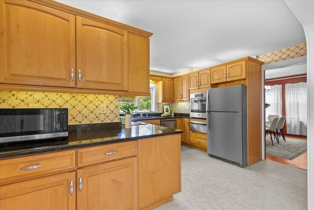 22 Gleason St, Medford, MA 02155