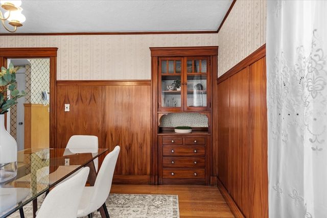 22 Gleason St, Medford, MA 02155