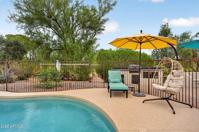 27027 N 70TH Place, Scottsdale, AZ 85266