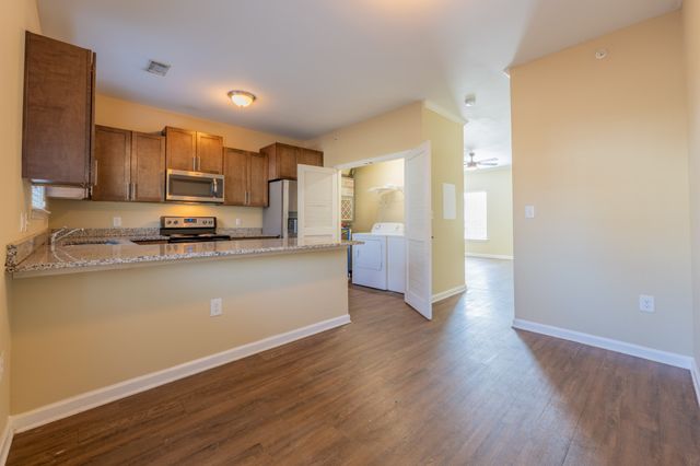 156 Silver St, Tullahoma, TN 37388