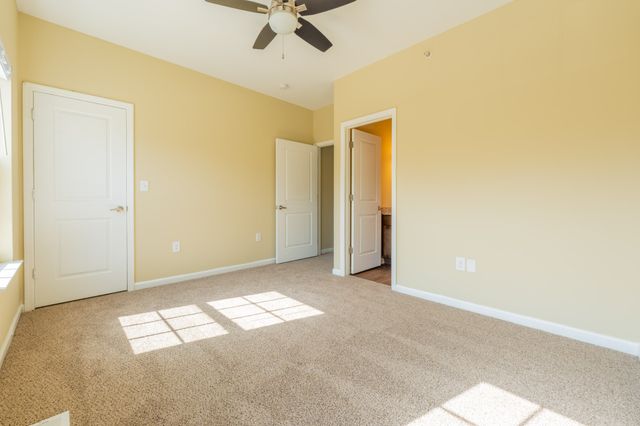 156 Silver St, Tullahoma, TN 37388