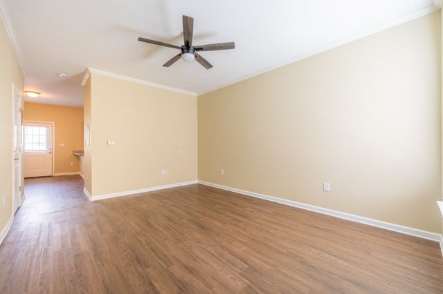 156 Silver St, Tullahoma, TN 37388