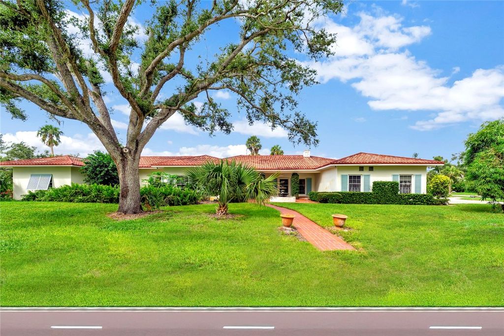 3655 Flamingo Drive, Vero Beach, FL 32963