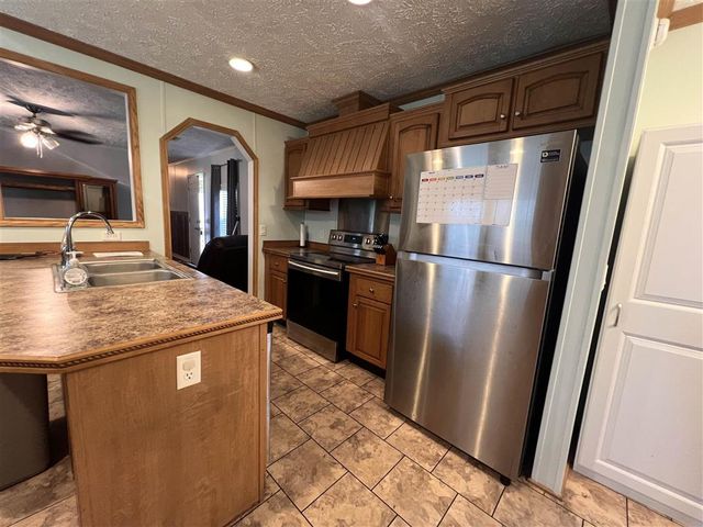 103 S Sherman Avenue, Iowa, LA 70647