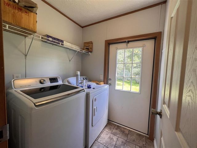 103 S Sherman Avenue, Iowa, LA 70647