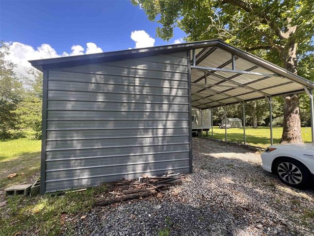 103 S Sherman Avenue, Iowa, LA 70647