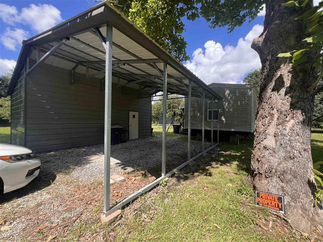 103 S Sherman Avenue, Iowa, LA 70647