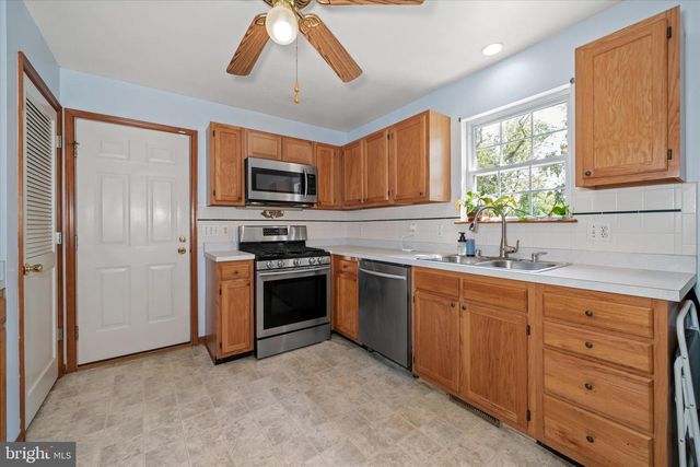 905 TAMARA DR, Smyrna, DE 19977