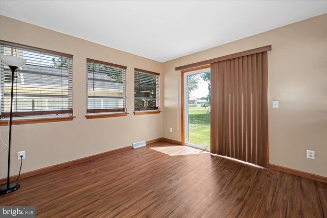 905 TAMARA DR, Smyrna, DE 19977
