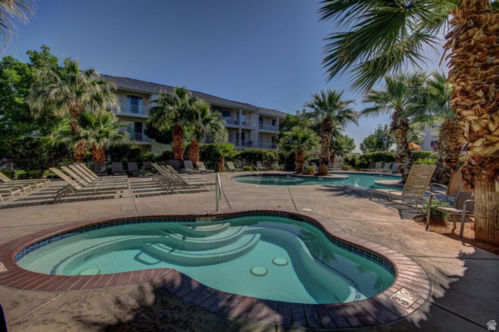 Image 17 of property listing at 1845 W CANYON VIEW DR #412, St. George, UT 84770