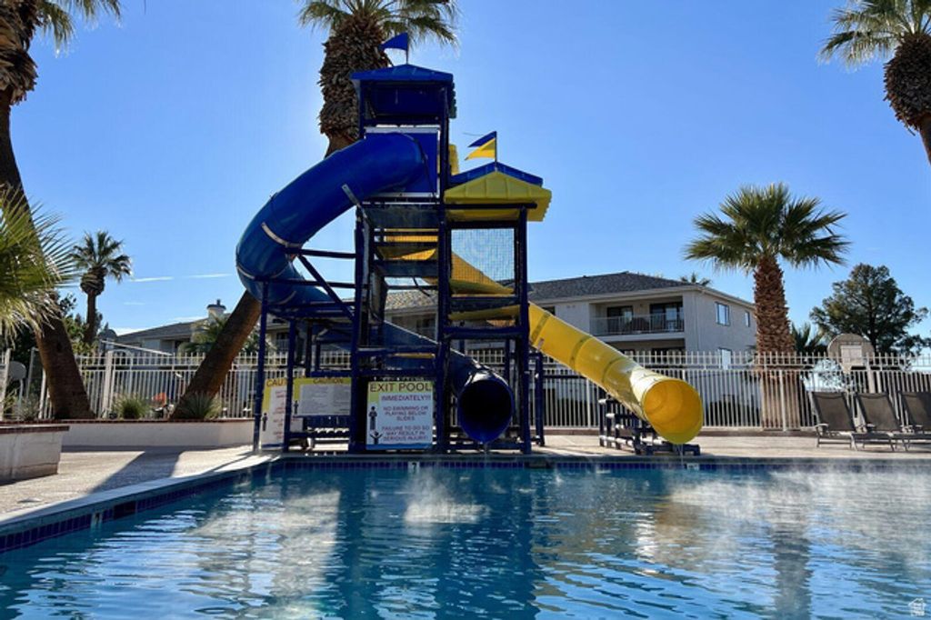 Image 29 of property listing at 1845 W CANYON VIEW DR #412, St. George, UT 84770