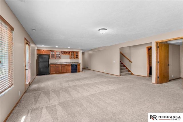 2525 Ridgeline Court, Lincoln, NE 68512