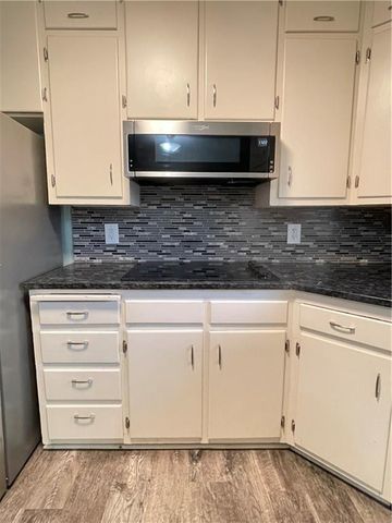 12909 E 54th Terrace, Kansas City, MO 64133