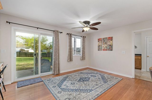 4976 S Eldon Avenue, Springfield, MO 65810