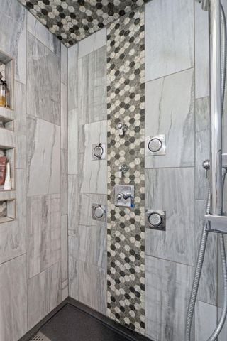 4976 S Eldon Avenue, Springfield, MO 65810