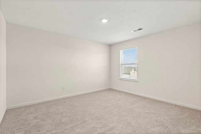 10 BLACKTHORN CV, Oakland, TN 38060