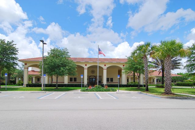 7084 Torrey Pines Circle, Port St. Lucie, Port St Lucie, FL 34986