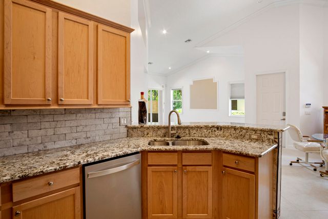 7084 Torrey Pines Circle, Port St. Lucie, Port St Lucie, FL 34986