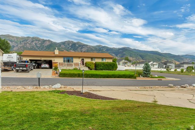 1029 N WALBURK AVE, Layton, UT 84040