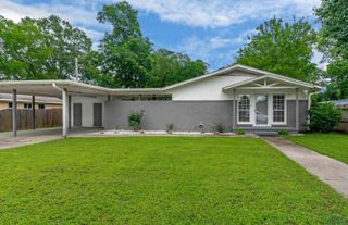 2310 Clay St, Kilgore, TX 75662