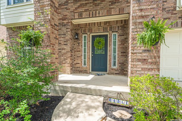 206 OLYMPIC DR, Cibolo, TX 78108