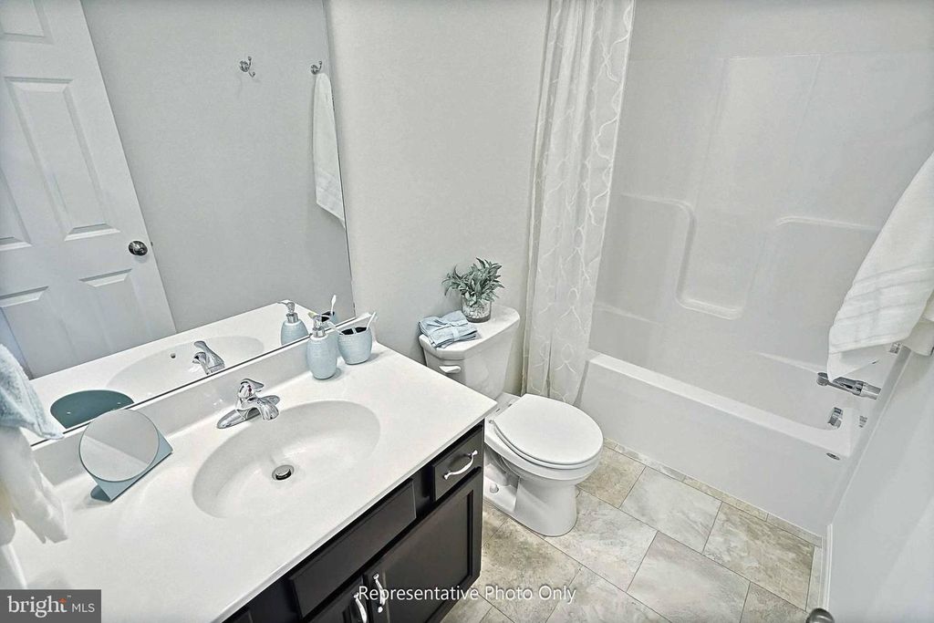 Image 26 of property listing at 170 MARISSA CT, Newmanstown, PA 17073