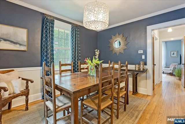 22 Sterling Place, Glen Rock, NJ 07452