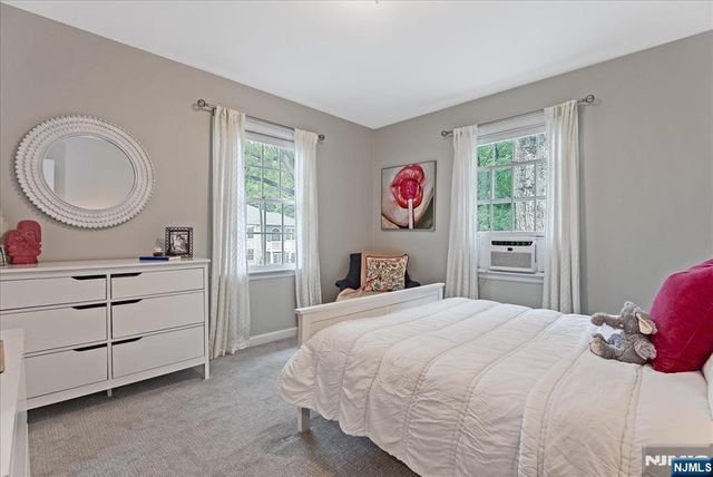 22 Sterling Place, Glen Rock, NJ 07452
