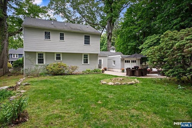 22 Sterling Place, Glen Rock, NJ 07452