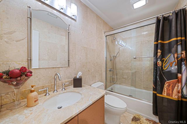 1218 Centre Street, Hewlett, NY 11557