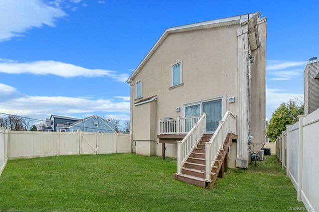 1218 Centre Street, Hewlett, NY 11557