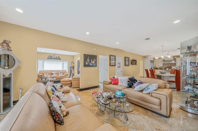 1218 Centre Street, Hewlett, NY 11557