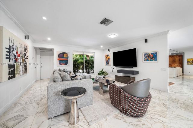 4301 Sanders Street, Hollywood, FL 33021